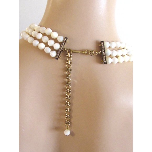 Heidi Daus Designer Pendant White Glass Beads, Crystal Star Pendant Necklace - Picture 11 of 13